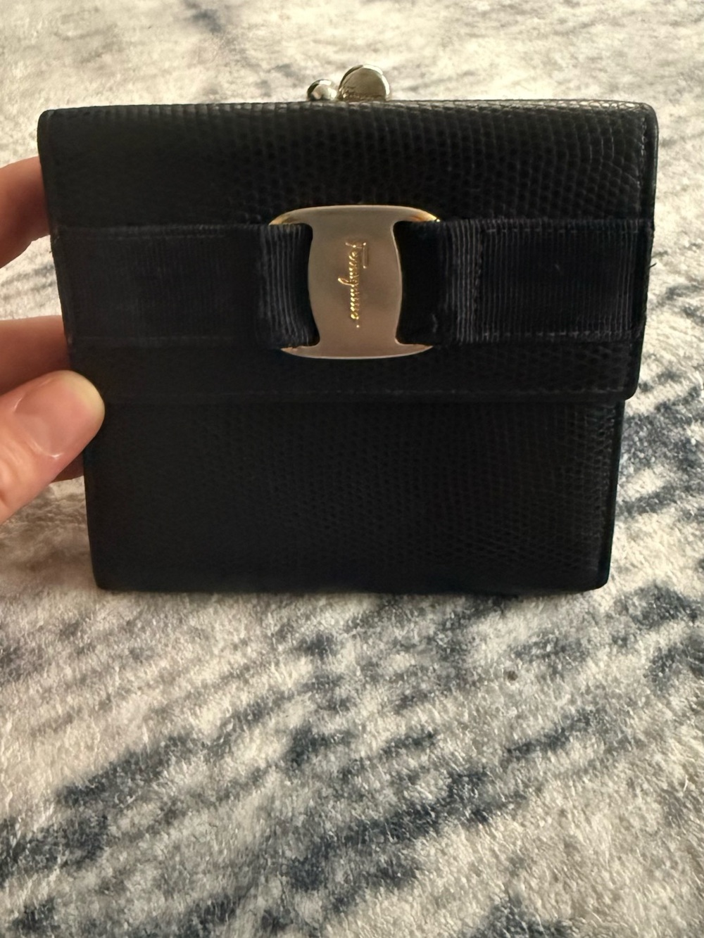 Salvatore Ferragamo Black Textured Leather Wallet with Vara Bow - Picture 7 of 9